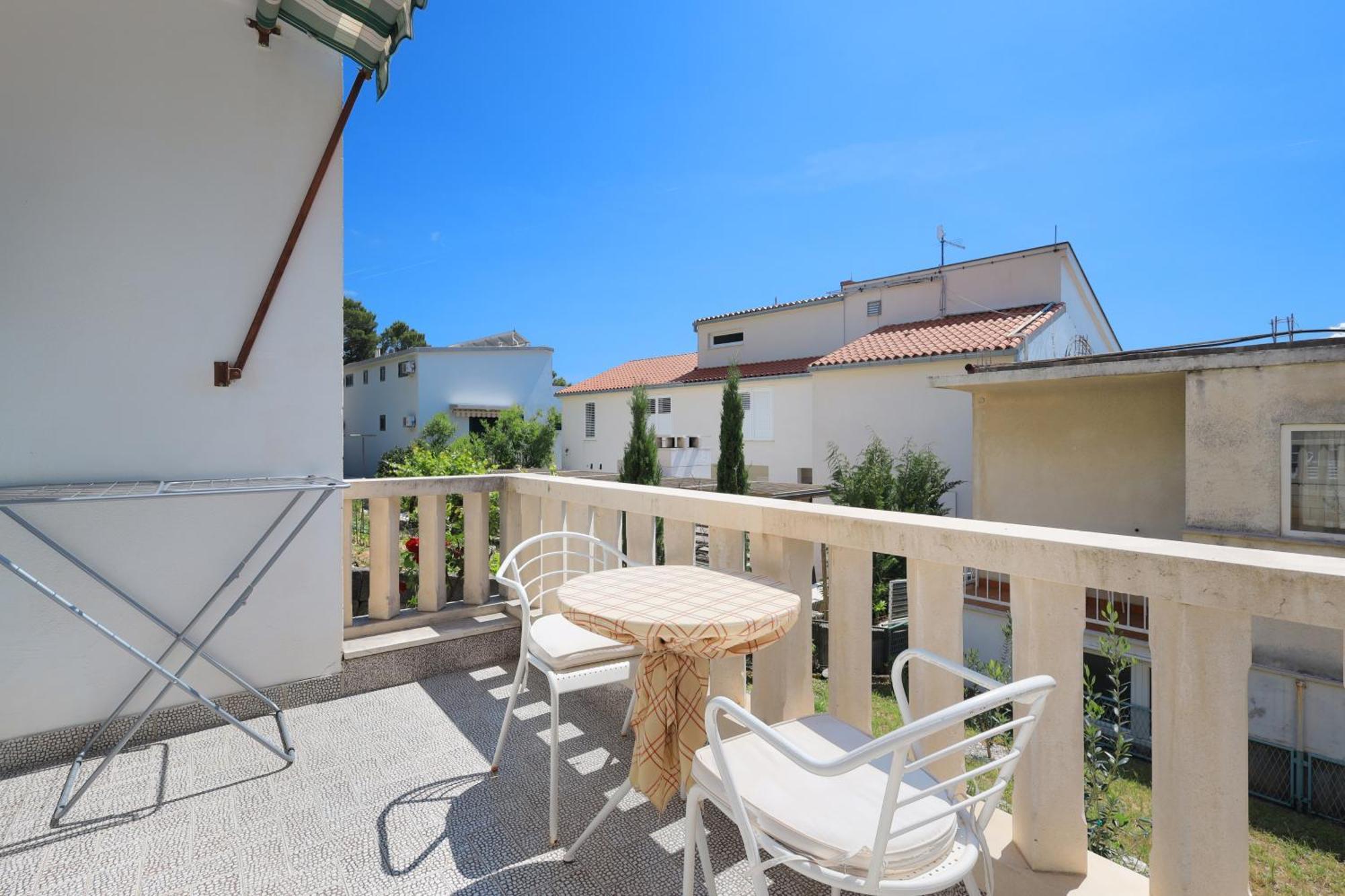 Apartments By The Sea Brela, Makarska - 18356 外观 照片