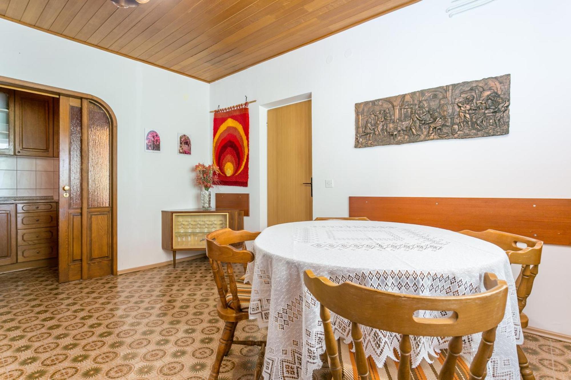 Apartments By The Sea Brela, Makarska - 18356 外观 照片